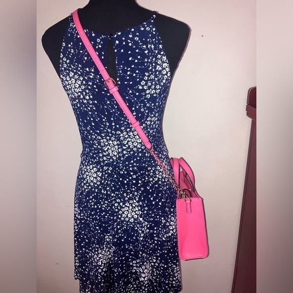 🔥NWT RARE🔥 GUESS Silvana Barbie Pink Quilted Vegan Leather Mini Tote - Picture 9 of 11